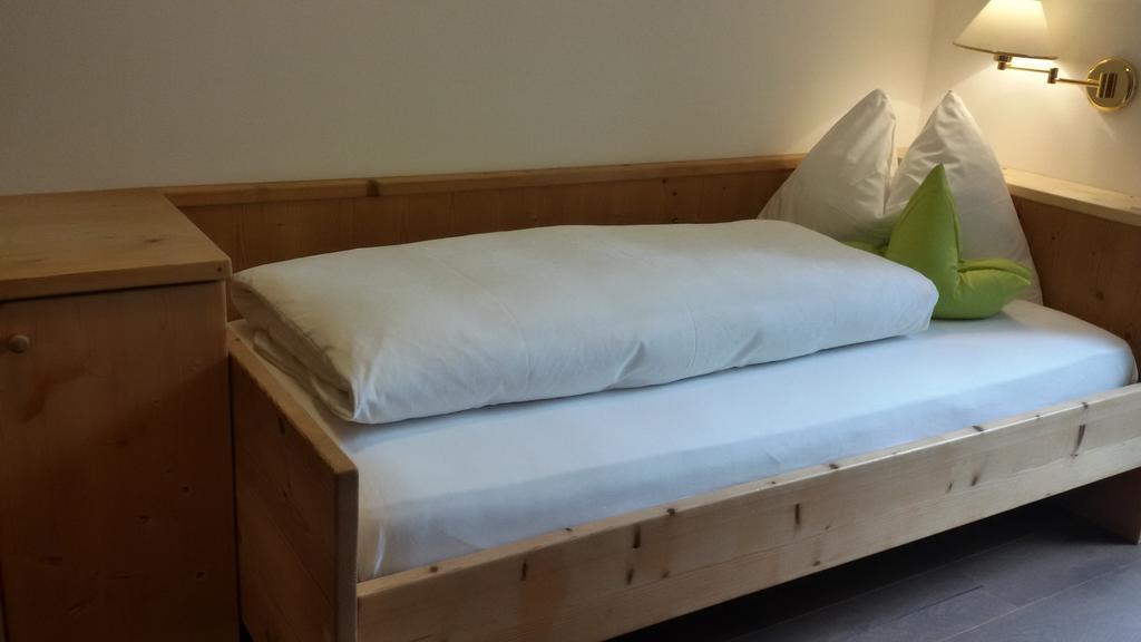 Garni Raffein Hotel Лана Екстериор снимка