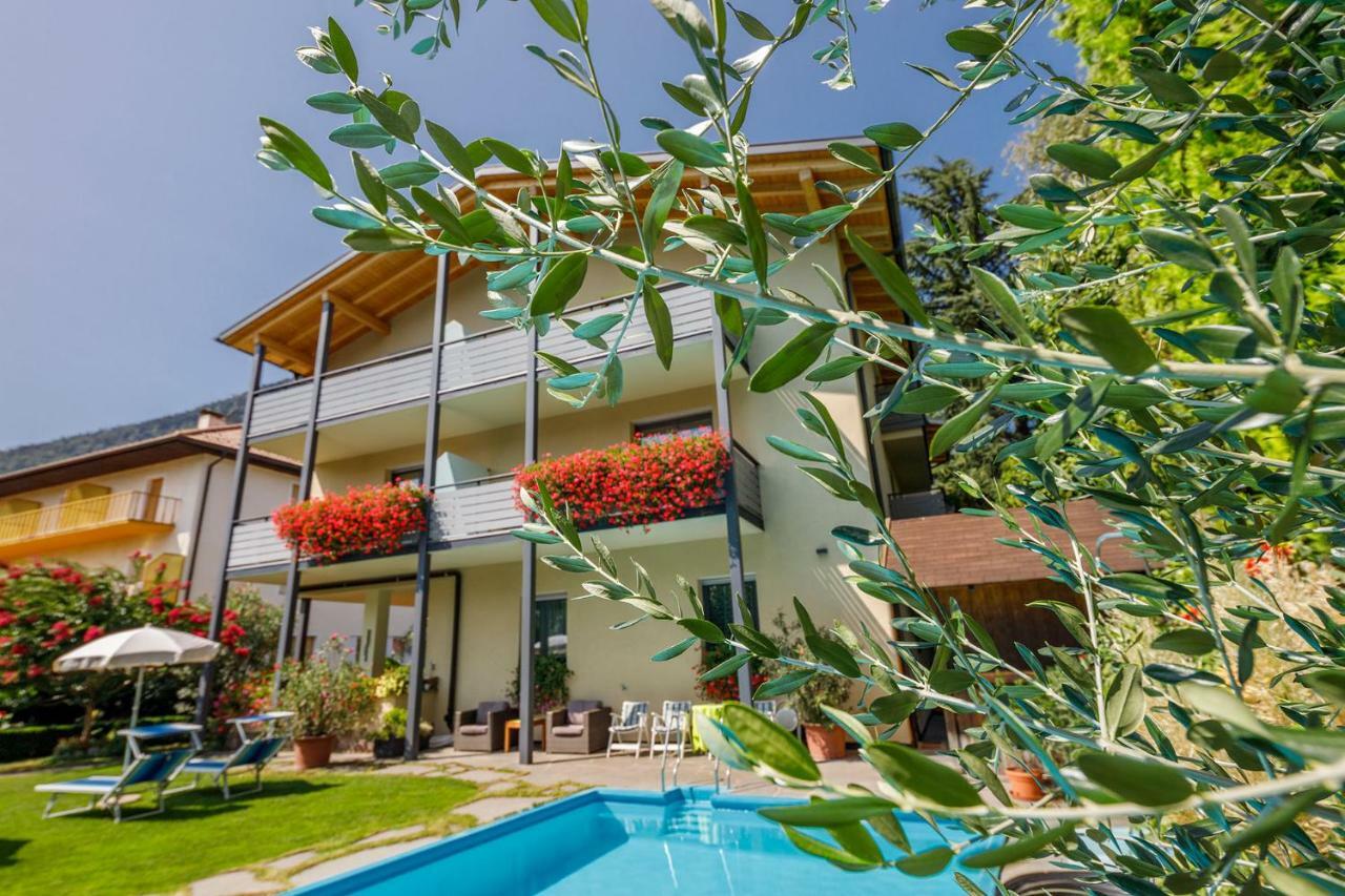 Garni Raffein Hotel Лана Екстериор снимка