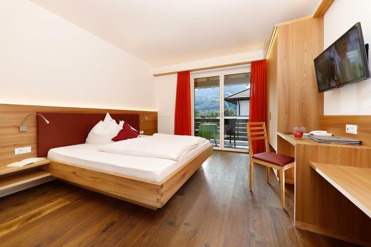 Garni Raffein Hotel Лана Екстериор снимка